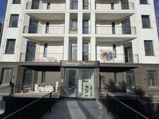 Продаж 4х кім квартири ПАРКОВА ЗОНА МІНІНА Чернівці