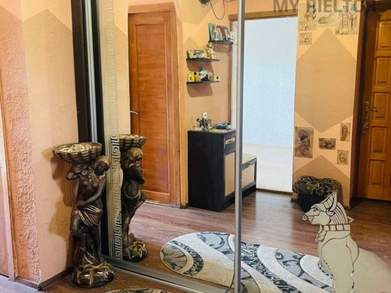 Продаж двокімнатної квартири по вул.Добрянського Ужгород