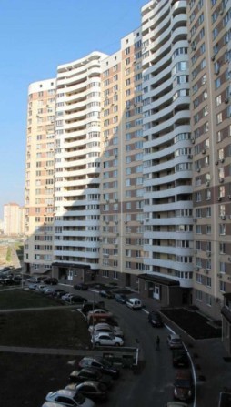 БЕЗ % Продаж 1 кімн квартири Олени Пчілки 2 Позняки - фото 1