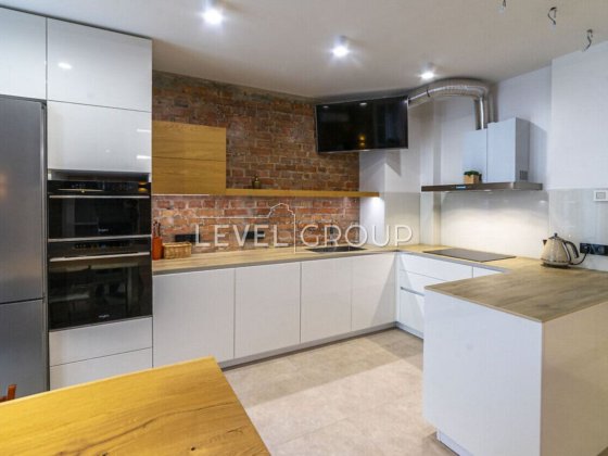 Простора 3-кімнатна 112м2 в ЖК Герцен Парк Киев