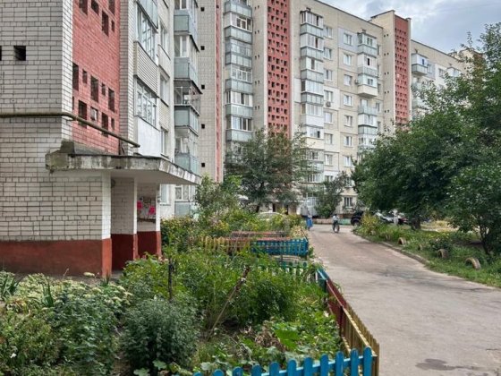 3 кім ЦЕНТР,80 м, Пʼятницька 49 р-н Цума Чернигов