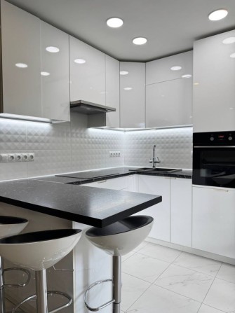 Продаж 3 к квартири 72 м2 Вишенька вулиця Зелена - фото 1