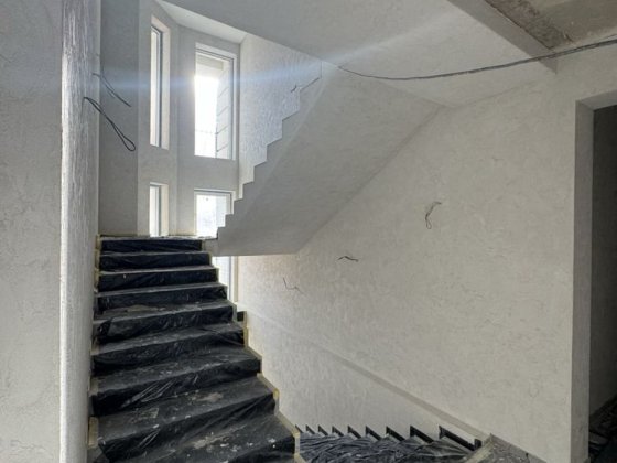 Продаж 3х кім квартири Мініна Паркрва зона Чернівці