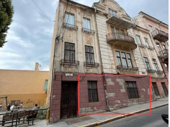 Продам квартиру під комерцію, власник. Черновцы