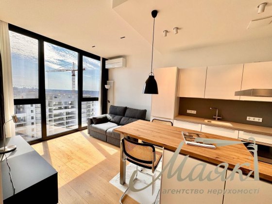 Продажа квартиры ЖК Кардинал Тютюнника Палац Украины Печерский р-н Київ