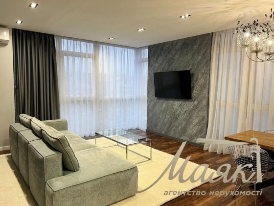 Продажа квартиры Французский Квартал 2 Маккейна Предславинская Печерск Киев