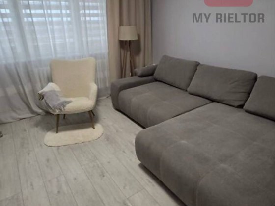 Продаж трикімнатної квартири по Проспекту свободи Ужгород