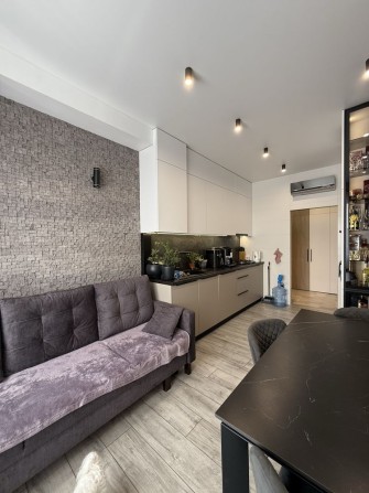 Продаж 2-кімнатної квартири в ЖК Comfort City - фото 1