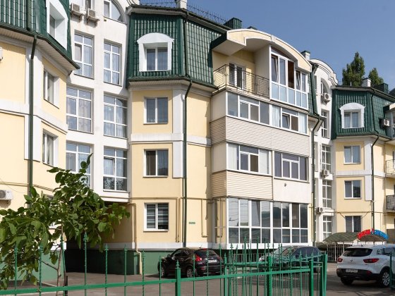 3 кімнатна 114 кв.метрів дворівнева новобудова автономне, поруч Центр Чернігів