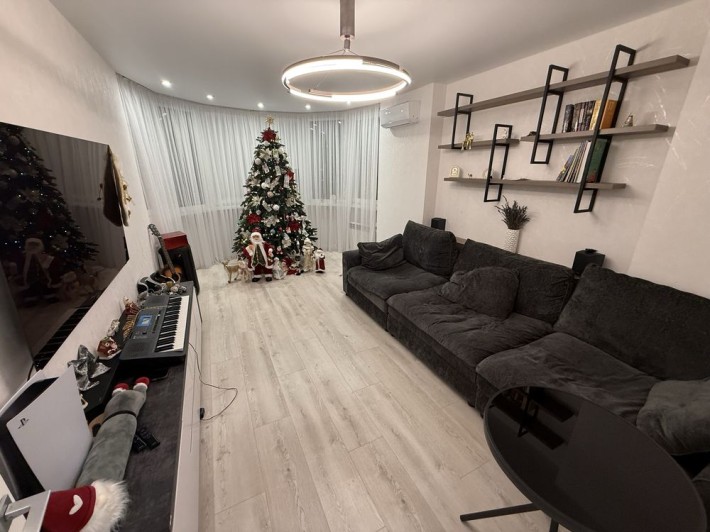 Продам квартиру 115 м2 - фото 1