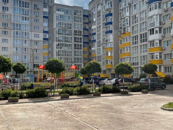 Продам однокімнатну квартиру в Чернігові Чернигов