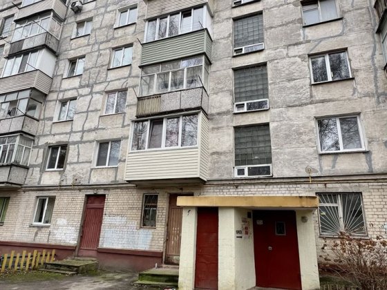 Продаж 1 кімнатної квартири в гарному районі Чернігів