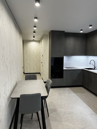 Шикарна 1-к квартира 57м2 ЖК Podil Plaza Контрактова - фото 1