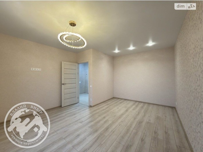 Продаж 1-но кімнатної квартири - фото 1