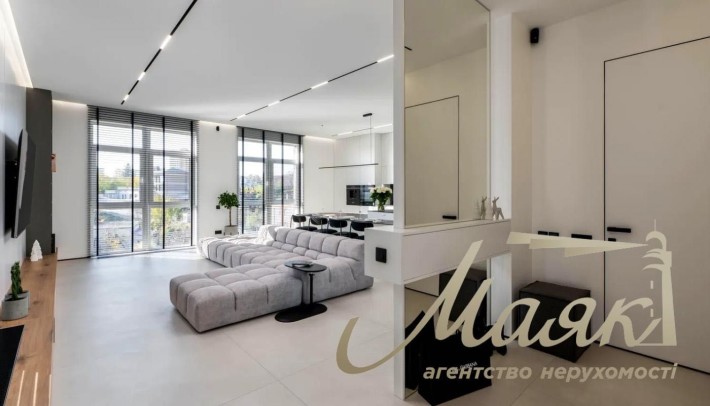 Продажа квартиры Соломенский Университетская Протасов Яр Лобаноского - фото 1