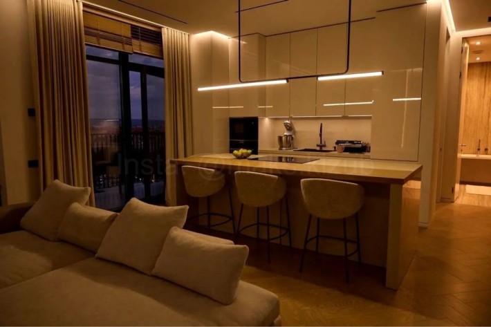 Продаж 3к квартири/ Продаж пентхаусу/ 130 м2/ ЖК Кристал/Crystal - фото 1