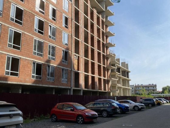 Продаж 1кім квартири біля річки Ужгород