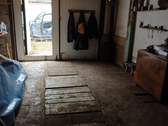 Гараж район центральний ринок Каменское