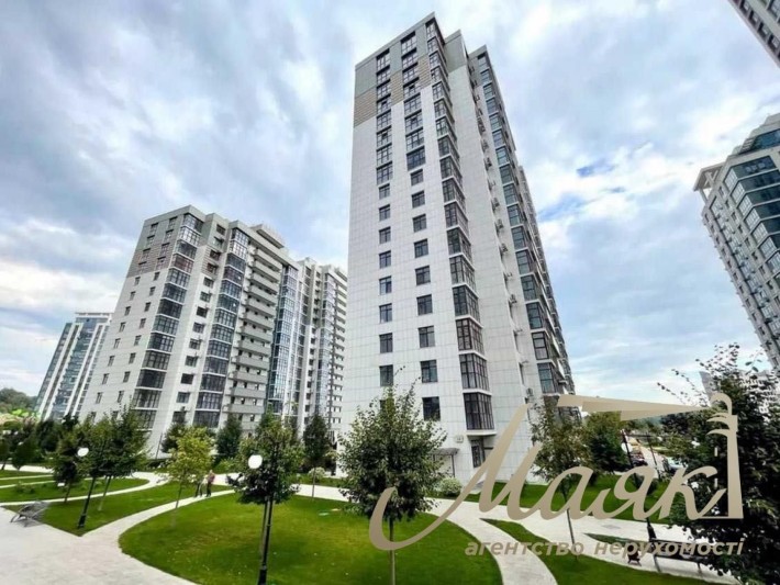 Продажа квартиры ЖК Новопечерские Липки ул. Верхогляда Драгомирова - фото 1