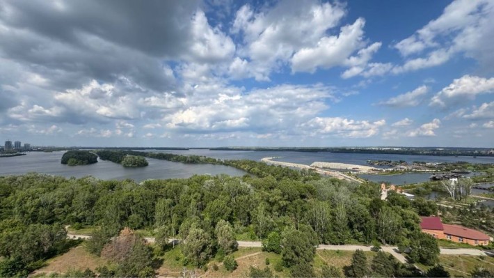 Срочно, Продам 2х ком кв Маршал, Победа ВИДОВАЯ - фото 1