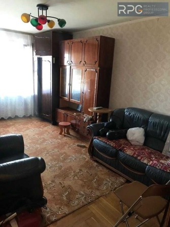 Продається однокімнатна квартира по вул. Райдужна 17 А - фото 1