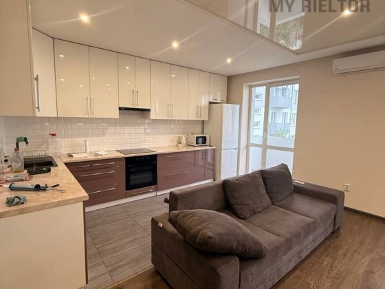 Продаж двокімнатної квартири по вул.Гвардійська Ужгород