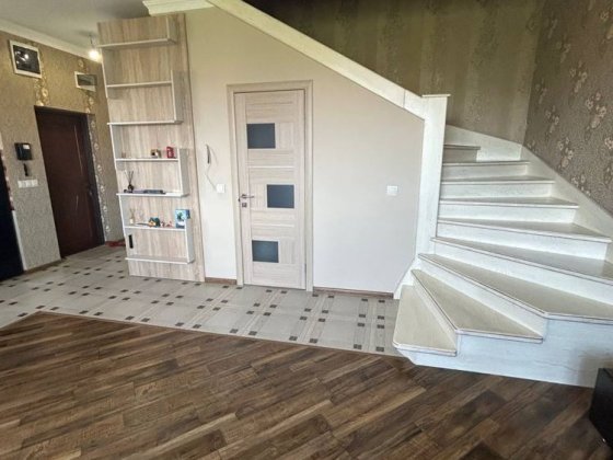 Продаж 3 кімнатної квартири Ужгород