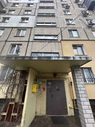 Продам 3к квартиру вул.Сонячна Набережна,42 Житлова під ремонт - фото 1