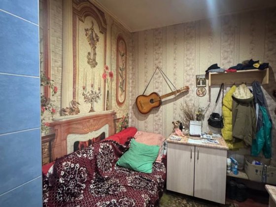 Продаж 2-кімнатної квартири в центрі міста (жеківський будинок) Чернігів