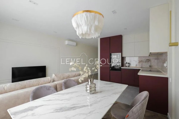 Стильна 69,7м2 в ЖК Новопечерська Вежа, Звіринецька - фото 1