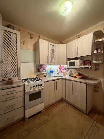 Продам 2 ком квартиру на  проспекте О.Поля! - фото 1