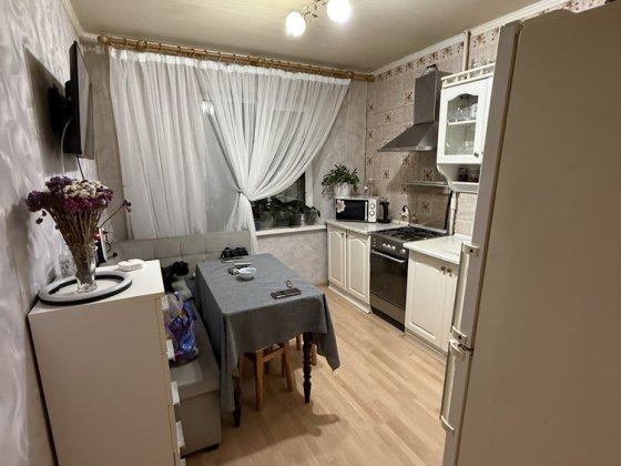 Продам 3к квартиру Раздельные комнаты Комунар, Парус Дніпро