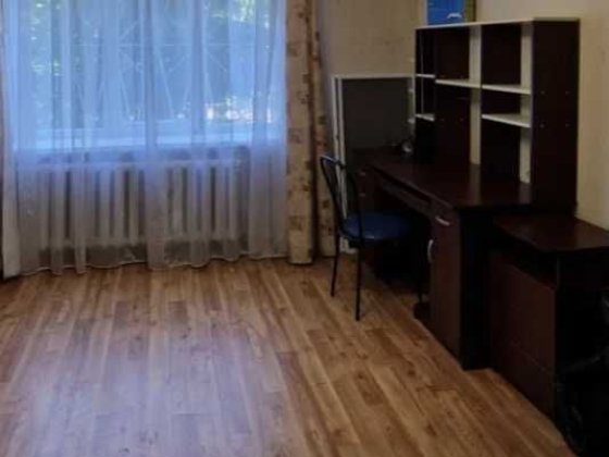 Продам 1-кімнатну квартиру, Правий берег