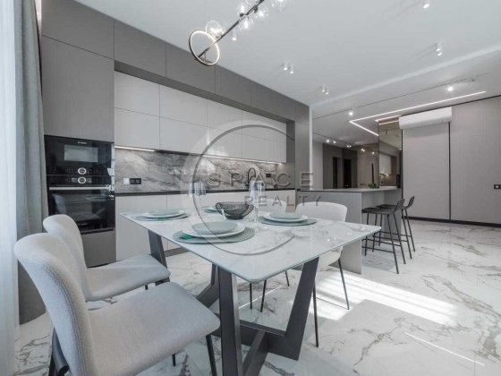 Продаж 3-кімнатної квартири в ЖК Новопечерські Липки Верхогляда Киев