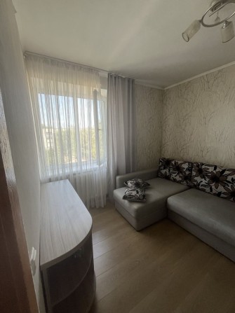 Продам 4-х кімнатну квартив , 80м2 в цегляному будинку по пр-т Миру - фото 1