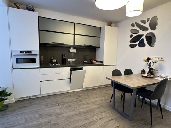 Продам двухкомнатную в Ривер Парке  видовую квартиру Дніпро