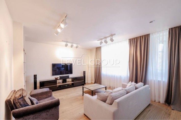 126 м² ДЛЯ ЖИТТЯ | 3 кімнати в ЖК “Пори Року” | Метро Вокзальна поруч - фото 1