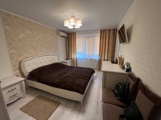 Продам 2к квартиру Слобожанский, Правда, Дніпро