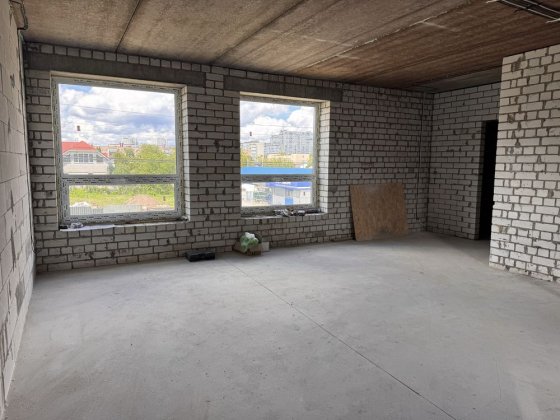 Квартира з власним двором біля будинку Черкассы