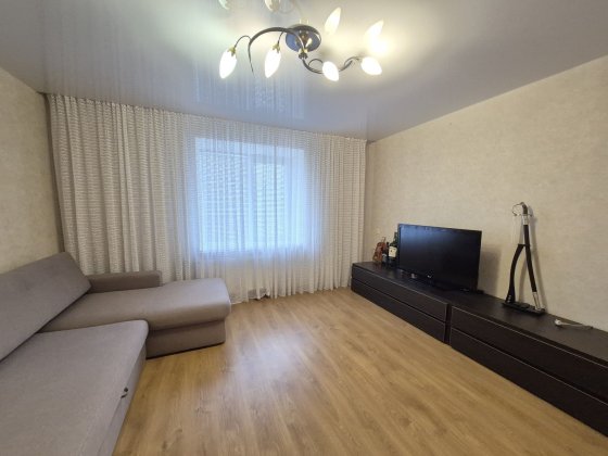 Продам дво кімнатну квартиру з євроремонтом на Масанах Чернигов