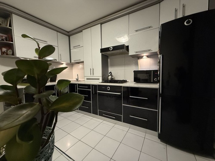 Продаж 3- х кімнатної квартири на Масанах.Автономне опалення - фото 1