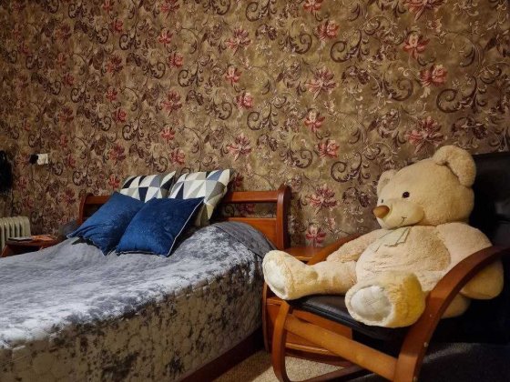 Продам 2к квартиру целяний будинок лівий берег Дніпро