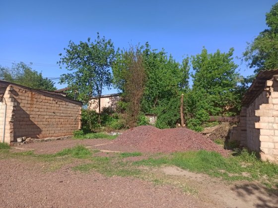 Место под постройку боксов в кооперативе Кривий Ріг