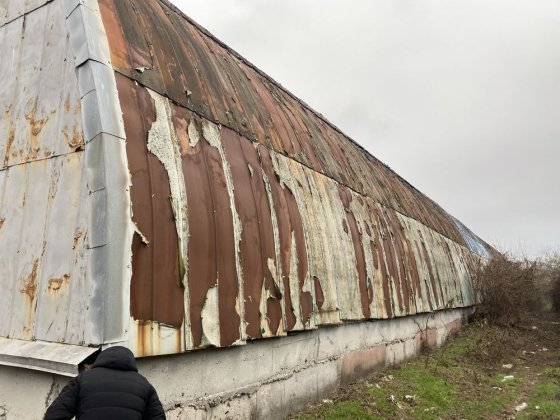 Продам ангар - 1000 кв.м. та