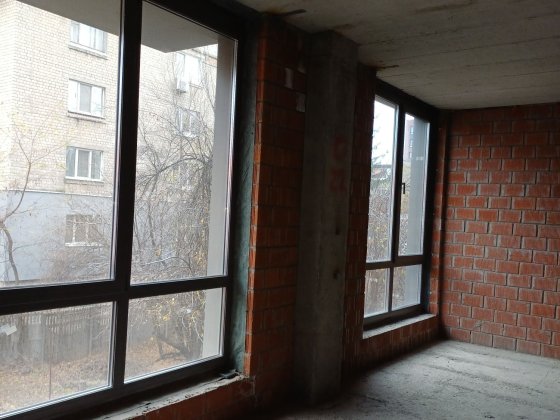 Квартира под ваш ремонт в супер районе Днепра Днепр