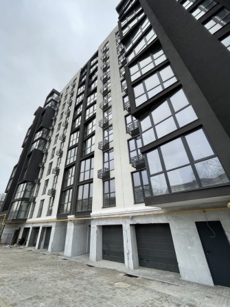 Простора 1-но кімнатна квартира в ЖК Аристократ - фото 1