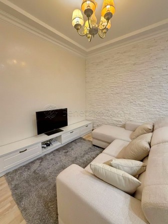 Квартира с 2-мя спальнями в Ж/К «Стикон» на Французском бульваре. - фото 1