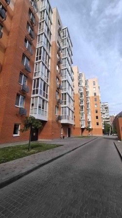 Продам 1к.квартиру  42 м2  ЖК Затышный   Победа - 3 - фото 1