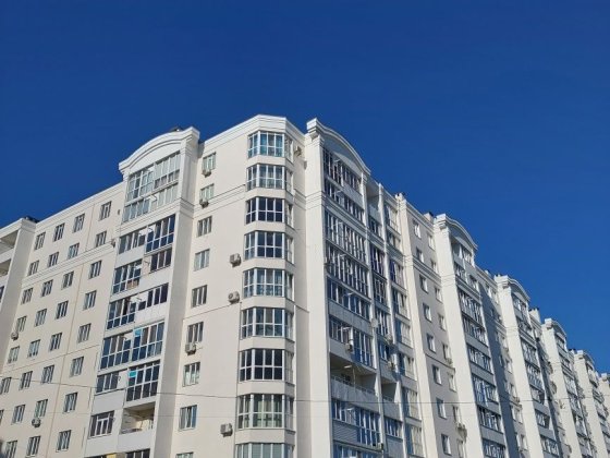 Продаж 2 кімн квартири в новобудові, 69м2 Чернигов