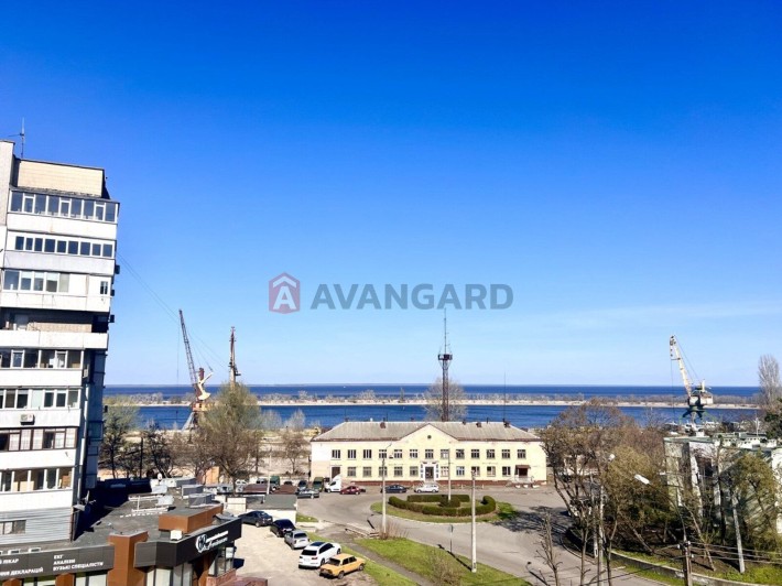 Видова простора студія Вантажний порт - фото 1